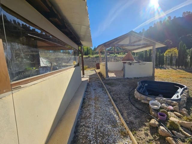 Finca/Casa Rural de 2 habitaciones en Vélez-Rubio en venta con garaje - 99.000 € (Ref: 9892857)