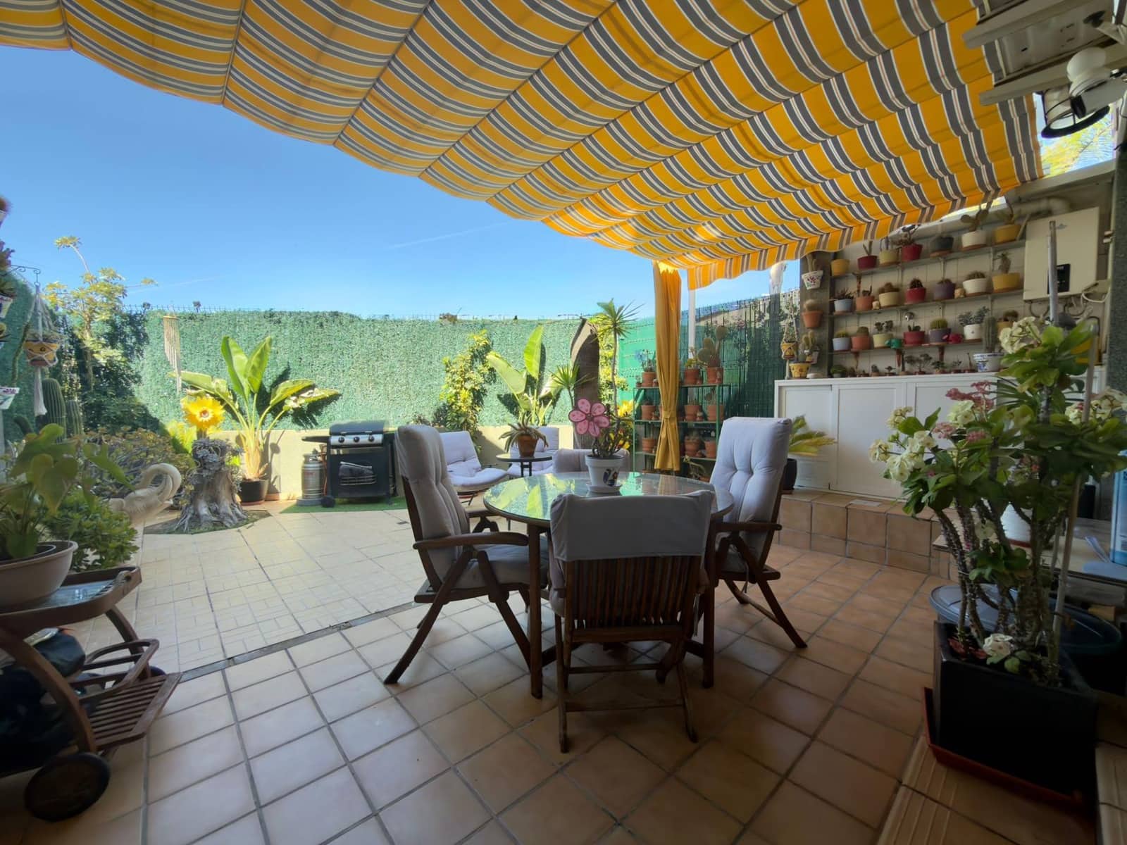 5 sovrum Semi-fristående Villa till salu i Calabardina med garage - 269 900 € (Ref: 9892866)
