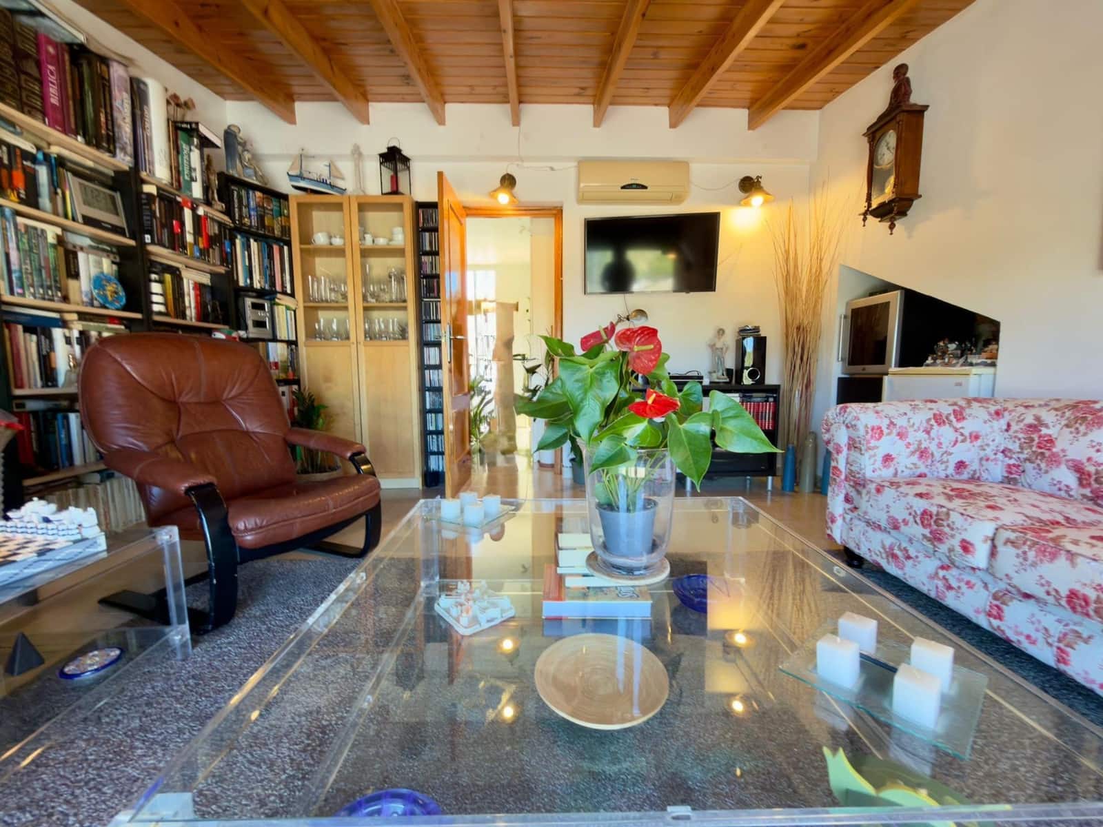 5 sovrum Semi-fristående Villa till salu i Calabardina med garage - 269 900 € (Ref: 9892866)