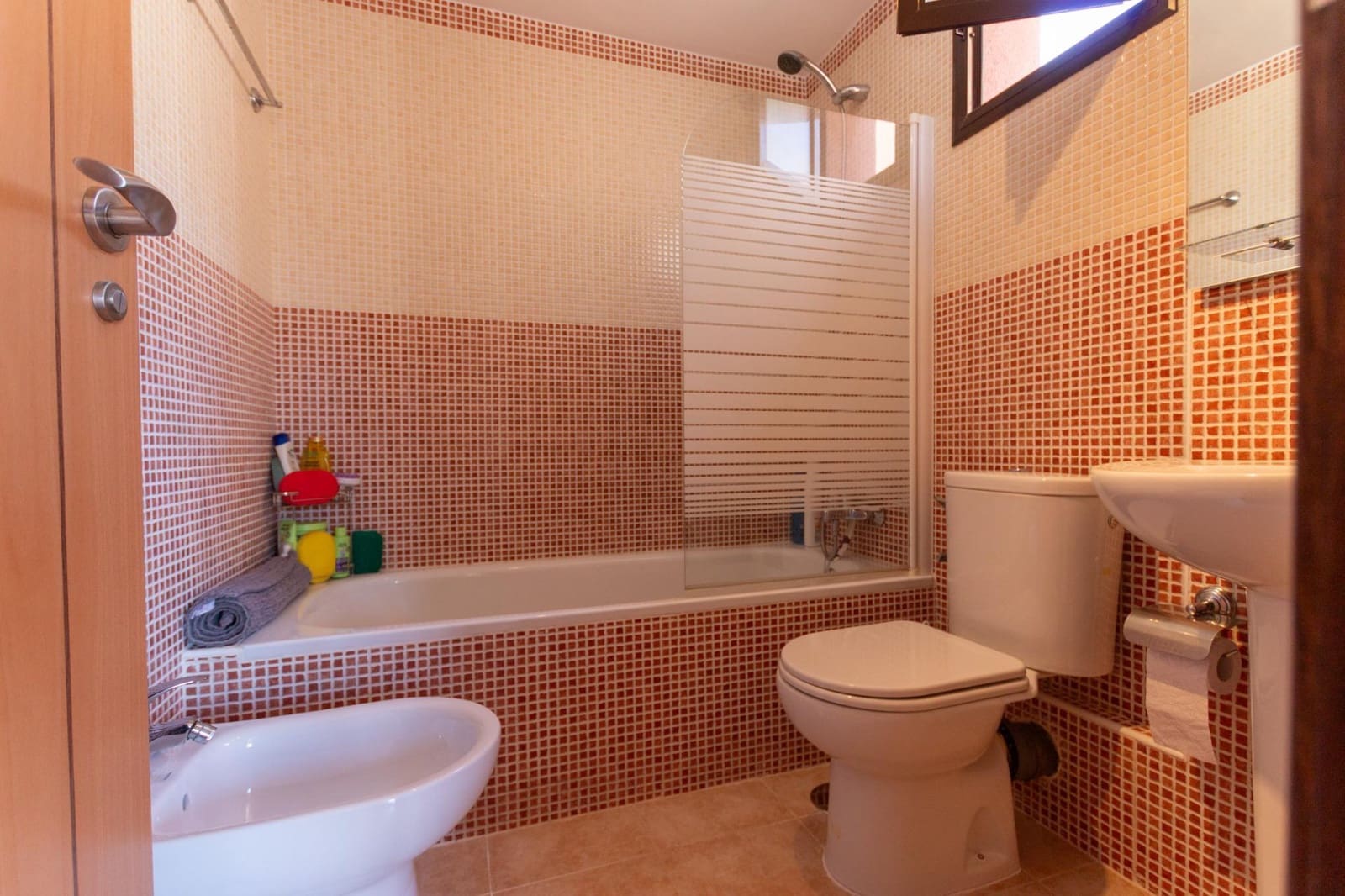 2 bedroom Penthouse for sale in Aguilas with pool - € 145,000 (Ref: 9892869)