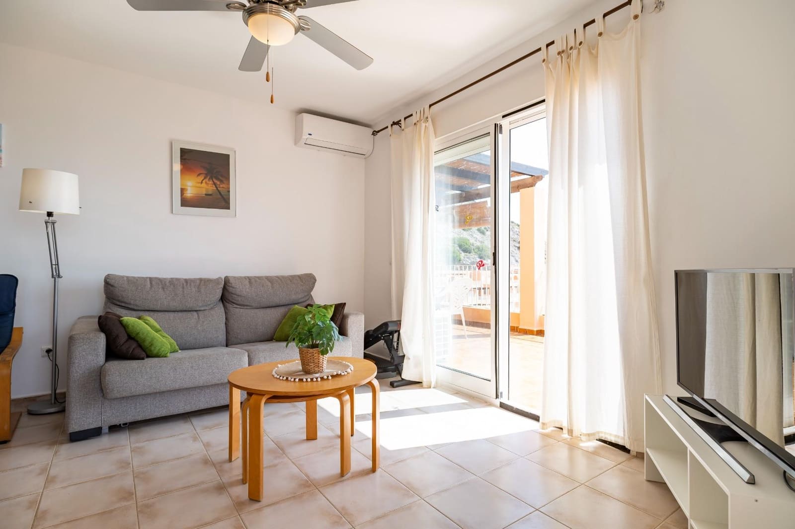 2 soverom Leilighet til salgs i Mojacar med svømmebasseng garasje - € 220 000 (Ref: 9939981)