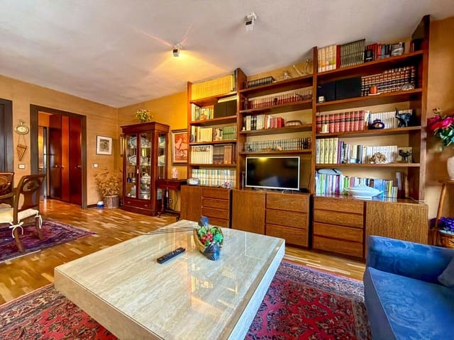 1 camera da letto Appartamento in vendita in Rios Rosas, Madrid città - 750.000 € (Rif: 9952631)