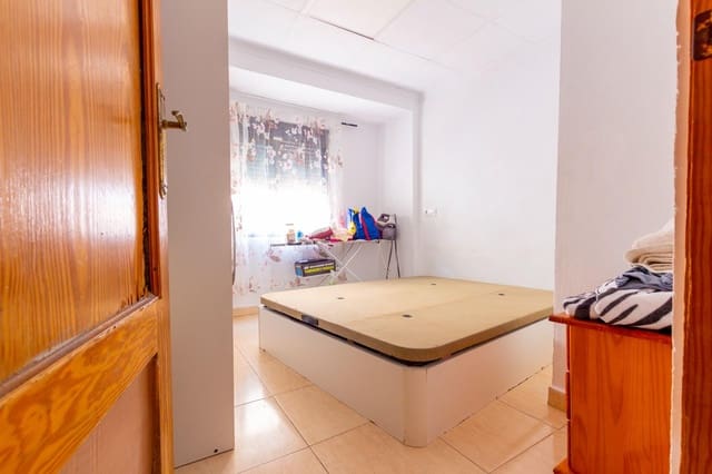 3 makuuhuone Omakotitalo myytävänä paikassa Aguilas - 85 000 € (Ref: 9955136)