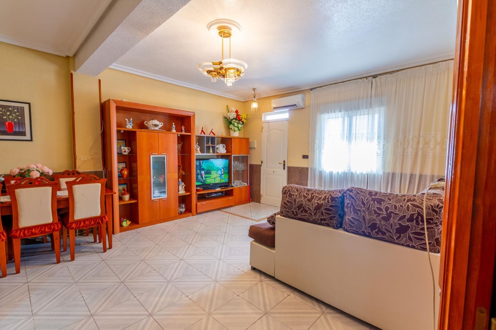 Casa de 3 habitaciones en Aguilas en venta - 126.000 € (Ref: 9965294)
