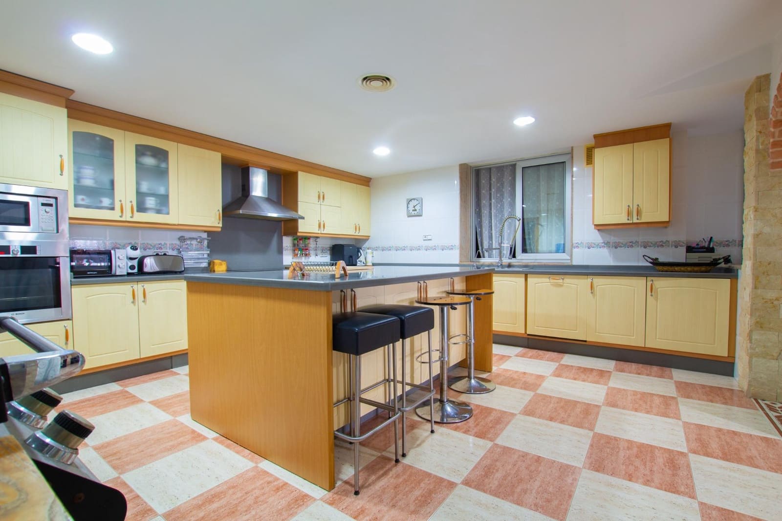 Piso de 3 habitaciones en Aguilas en venta con piscina garaje - 360.000 € (Ref: 9984994)