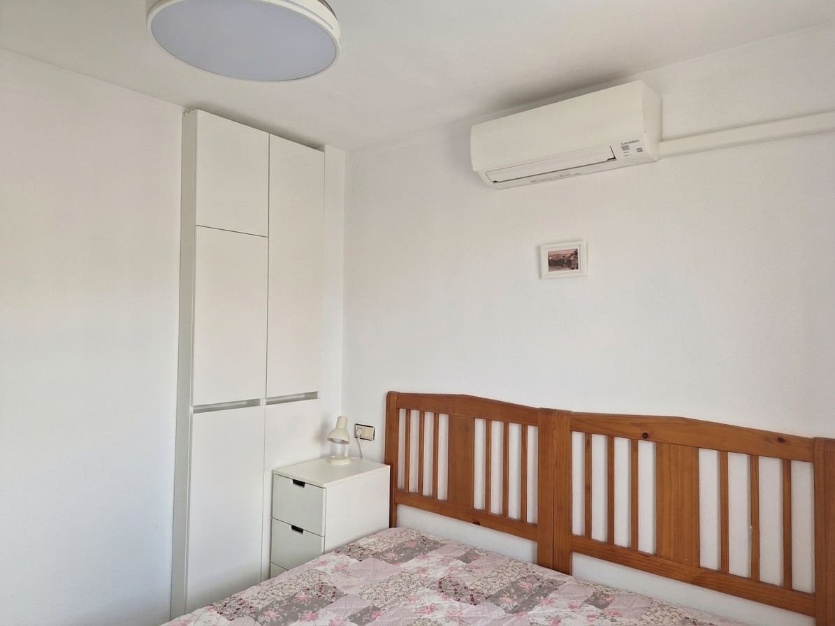 2 chambre Bungalow à vendre à Torrevieja avec piscine - 139 900 € (Ref: 10001303)