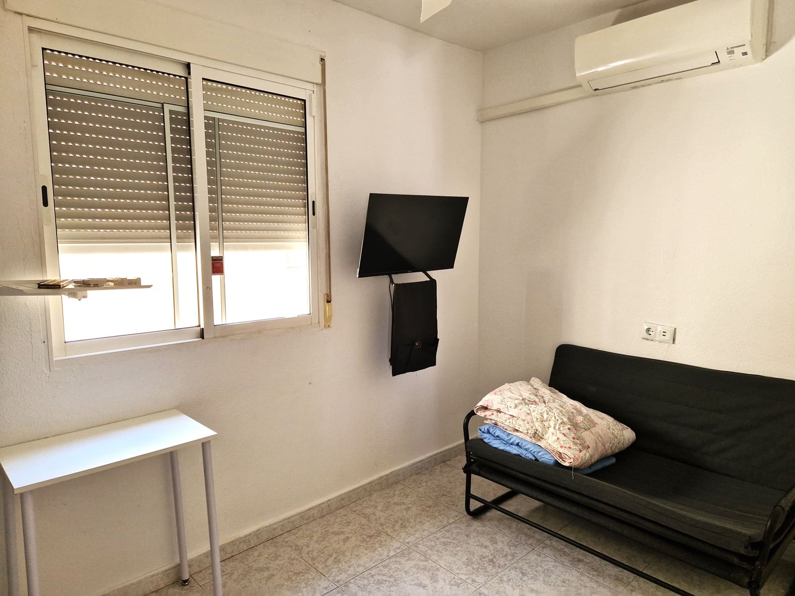 2 chambre Bungalow à vendre à Torrevieja avec piscine - 139 900 € (Ref: 10001303)