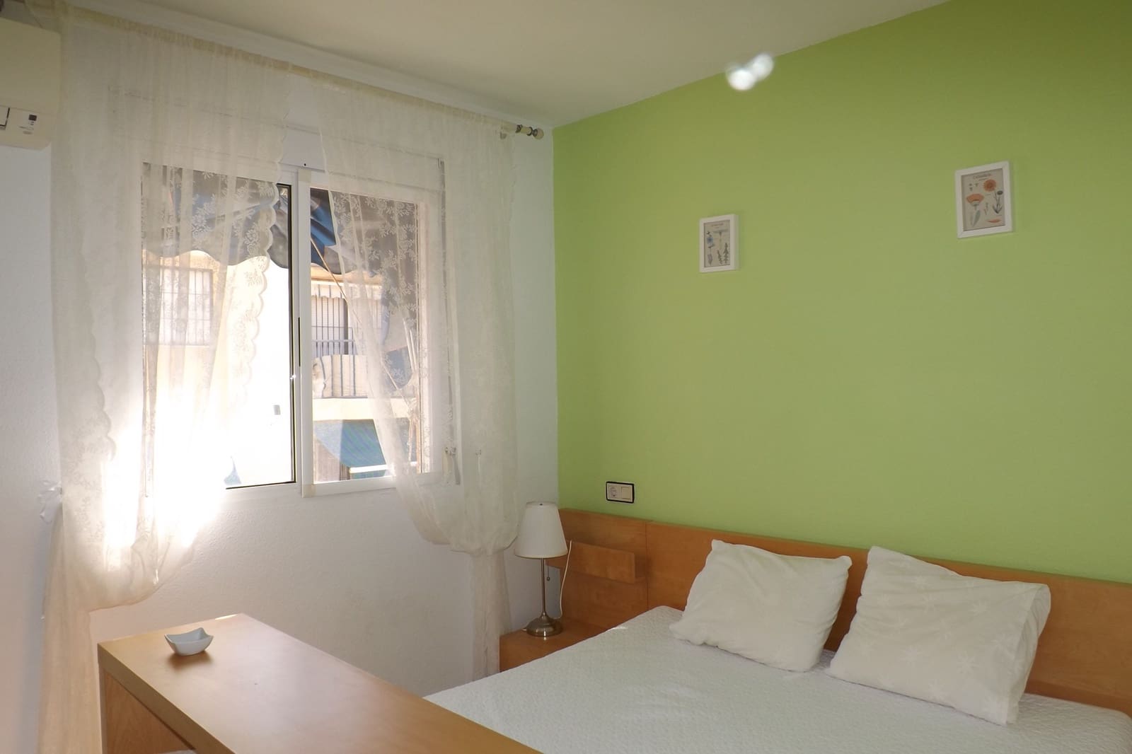 3 quarto Bungalow para venda em Torrevieja com piscina - 130 000 € (Ref: 9895003)