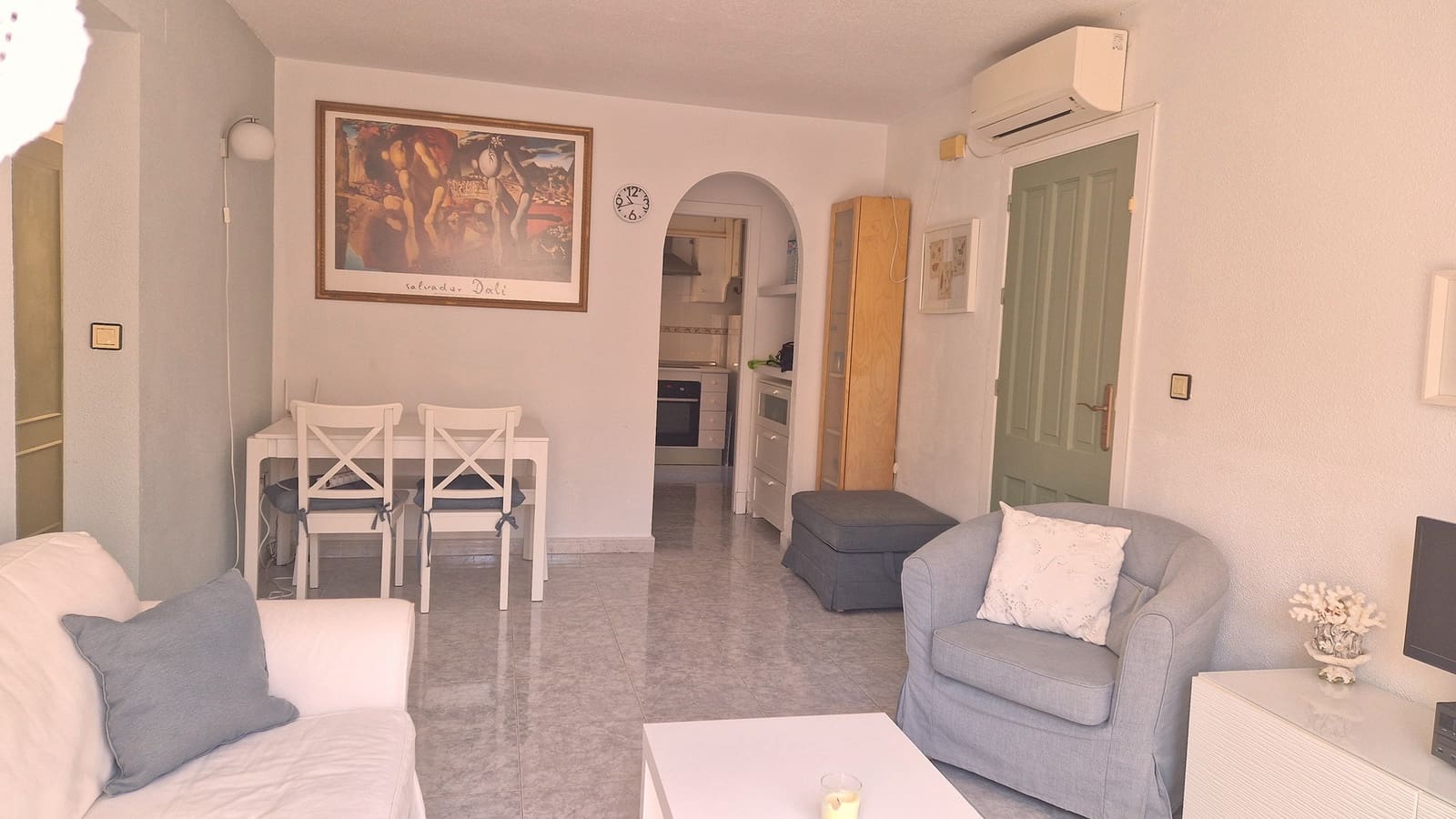 3 quarto Bungalow para venda em Torrevieja com piscina - 130 000 € (Ref: 9895003)