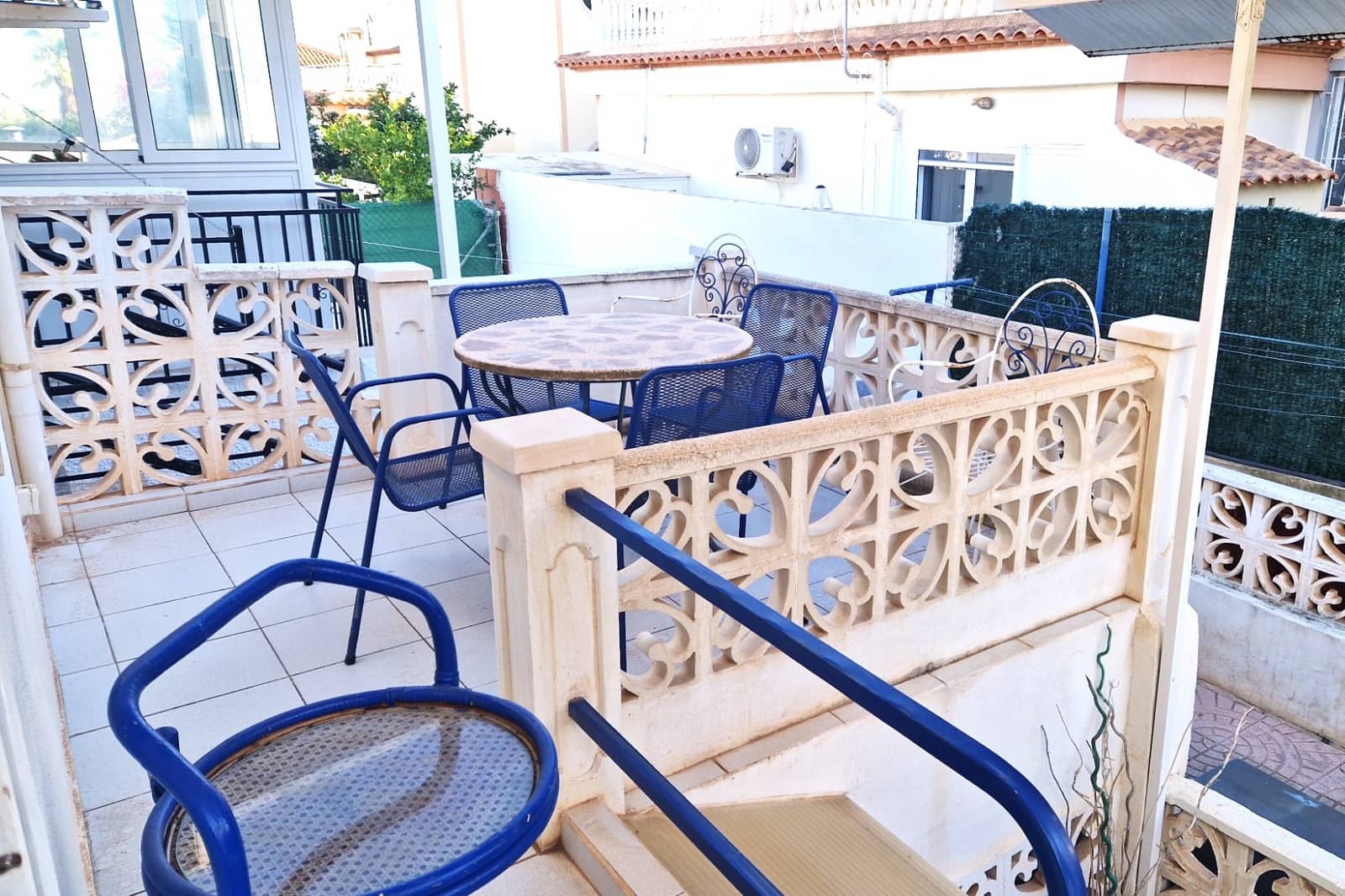 Adosado de 3 habitaciones en Torrevieja en venta con garaje - 169.999 € (Ref: 9895462)
