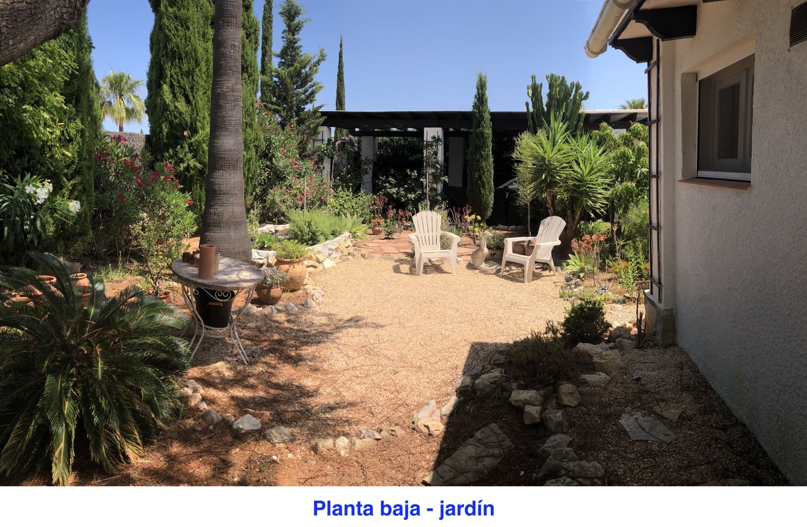 4 bedroom Villa for sale in Denia with pool garage - € 575,000 (Ref: 9893124)