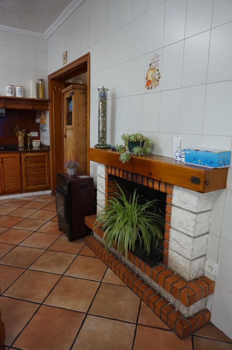 5 bedroom Villa for sale in Elche / Elx with garage - € 448,000 (Ref: 10055621)