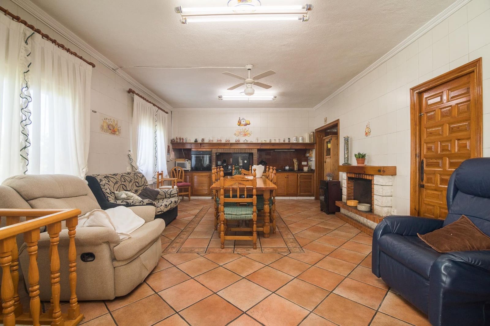 5 bedroom Villa for sale in Elche / Elx with garage - € 448,000 (Ref: 10055621)