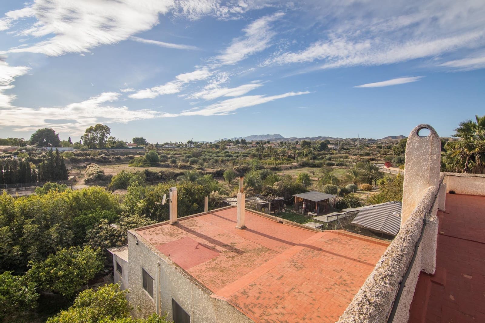 5 bedroom Villa for sale in Elche / Elx with garage - € 448,000 (Ref: 10055621)