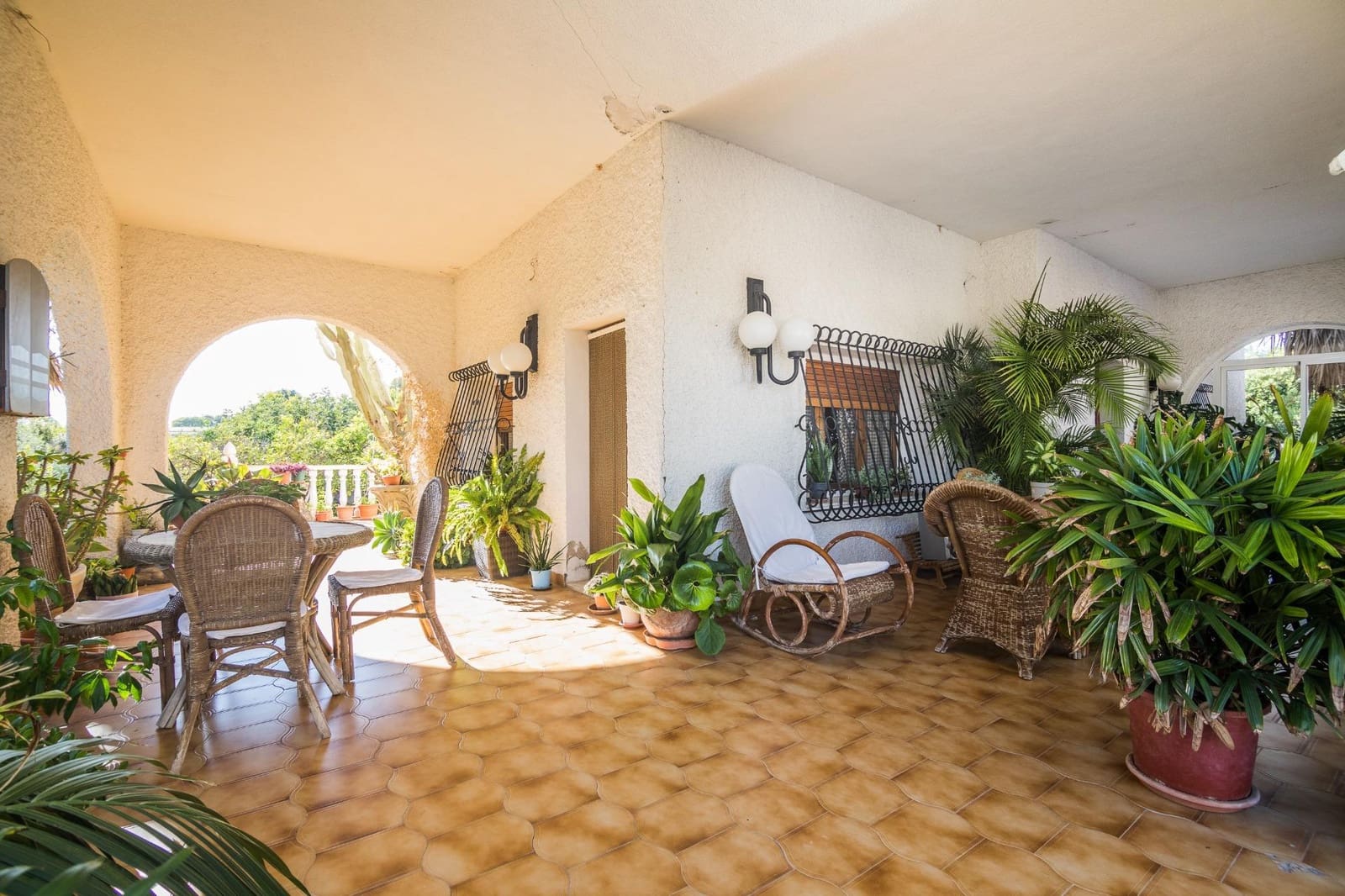 5 bedroom Villa for sale in Elche / Elx with garage - € 448,000 (Ref: 10055621)