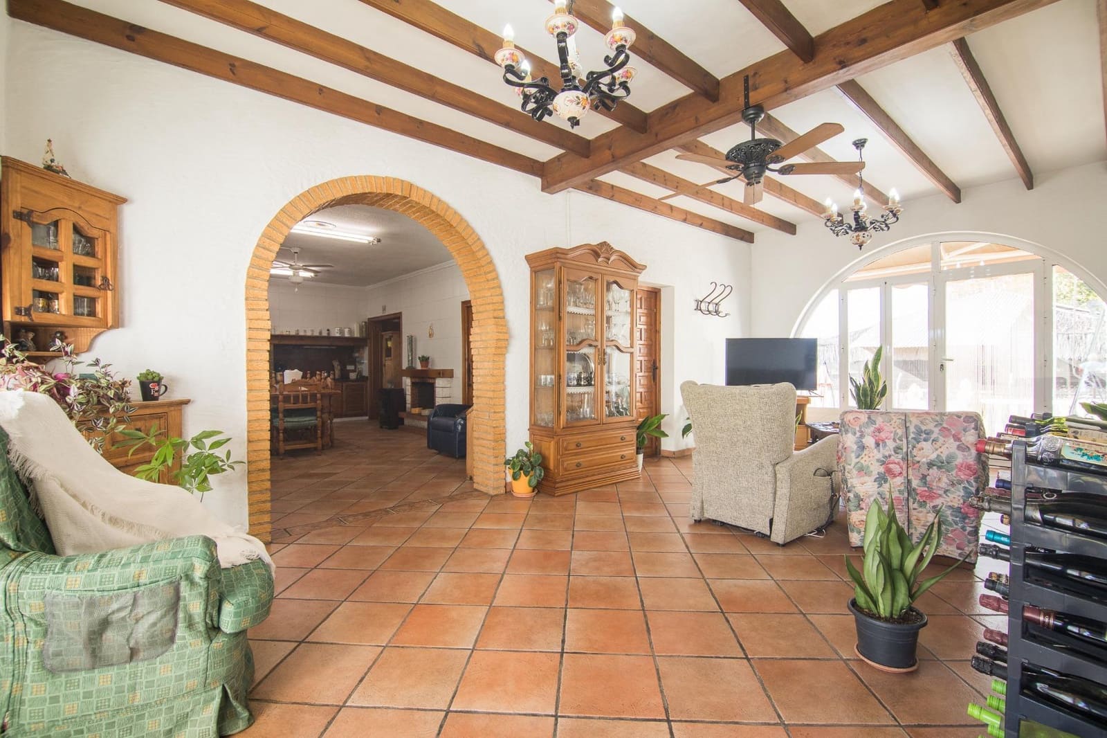 5 bedroom Villa for sale in Elche / Elx with garage - € 448,000 (Ref: 10055621)