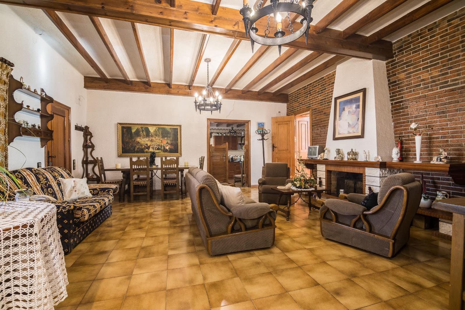 5 bedroom Villa for sale in Elche / Elx with garage - € 448,000 (Ref: 10055621)
