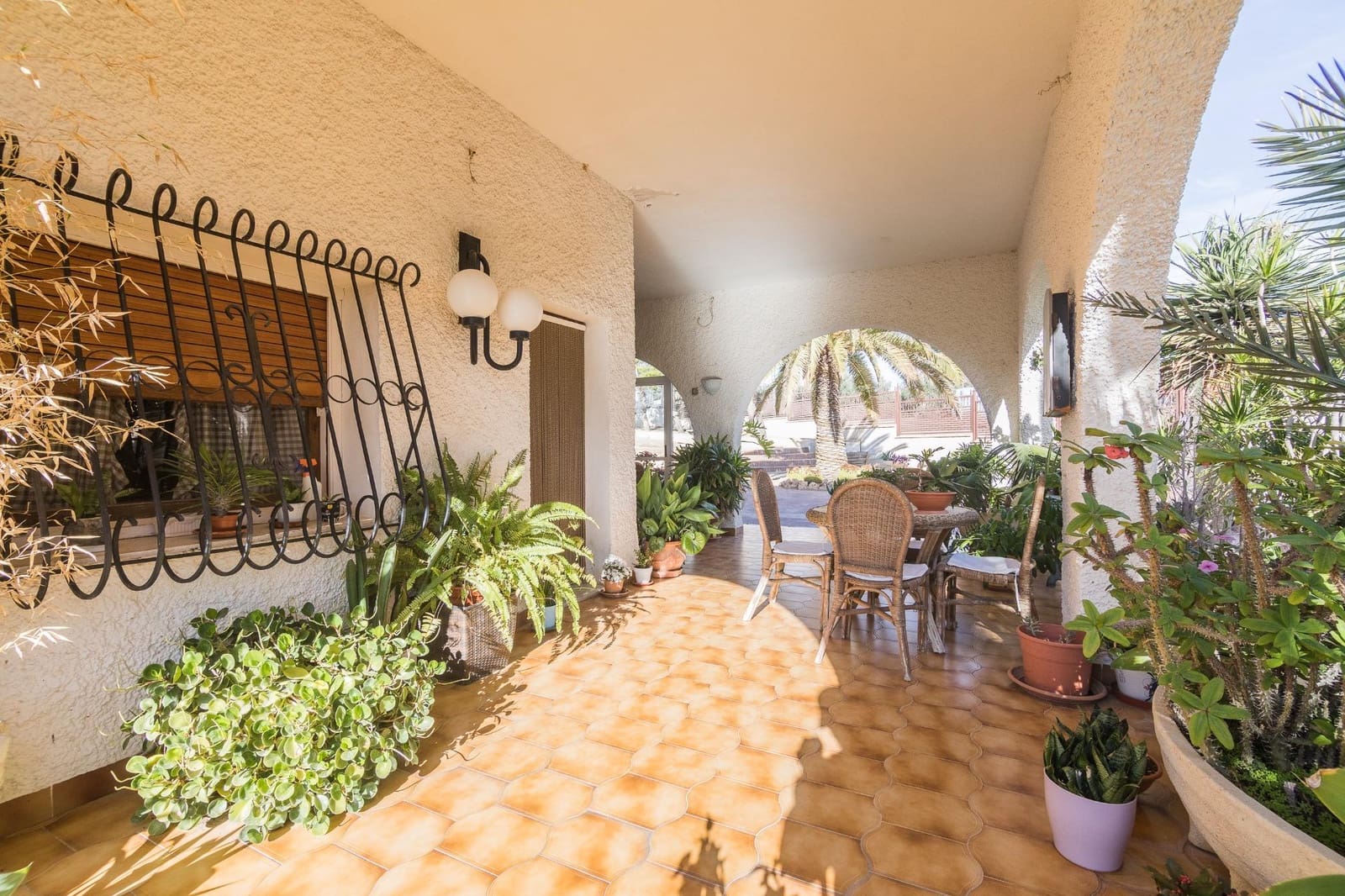 5 bedroom Villa for sale in Elche / Elx with garage - € 448,000 (Ref: 10055621)