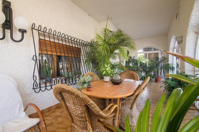 5 soverom Villa til salgs i Peña de las Águilas, Elche / Elx med garasje - € 448 000 (Ref: 10055621)