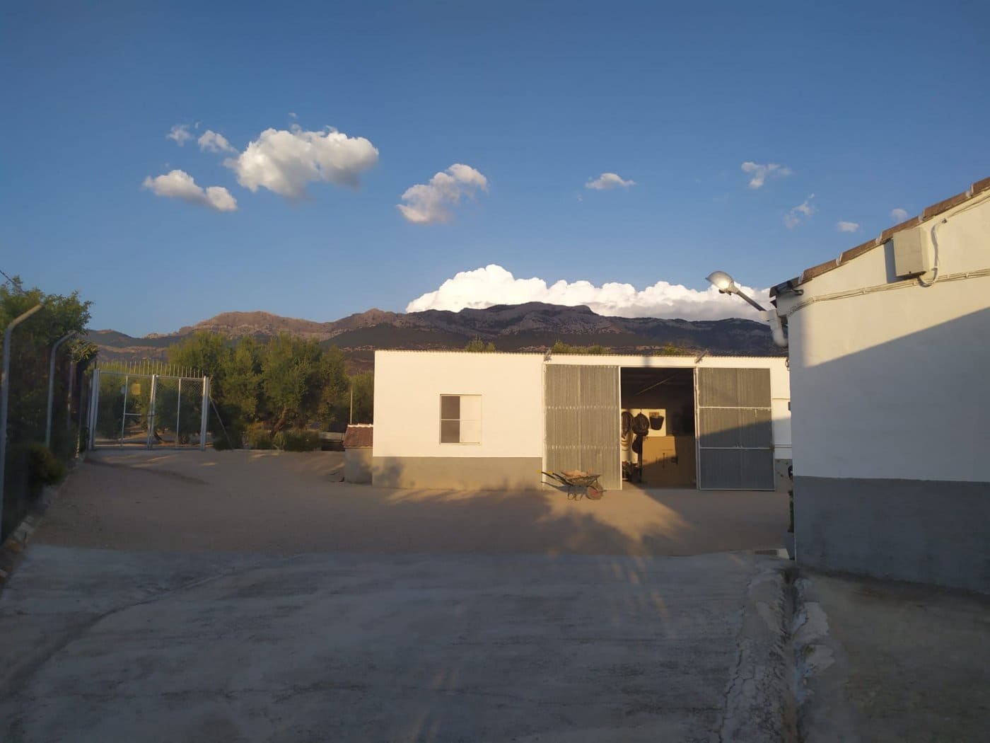 4 Zimmer Finca/Landgut zu verkaufen in Quesada mit Pool Garage - 595.000 € (Ref: 10055622)