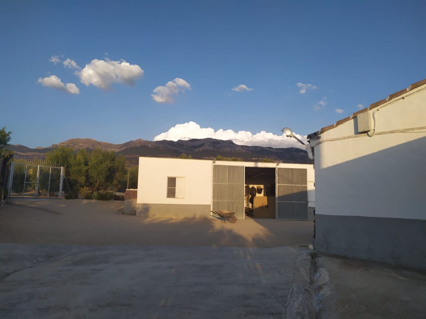 4 Zimmer Finca/Landgut zu verkaufen in Quesada mit Pool Garage - 595.000 € (Ref: 10055622)