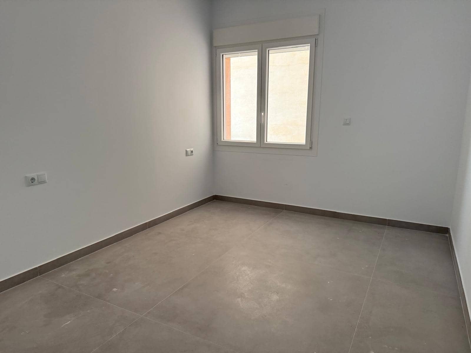 4 slaapkamer Flat te koop in Elche / Elx - € 650.000 (Ref: 10055624)