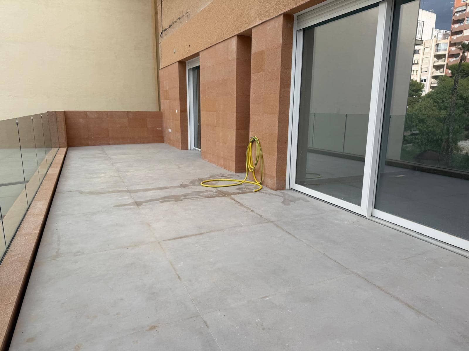 4 slaapkamer Flat te koop in Elche / Elx - € 650.000 (Ref: 10055624)