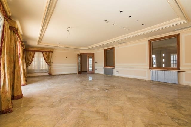 Chalet de 7 habitaciones en Elche / Elx en venta con piscina garaje - 1.650.000 € (Ref: 10055632)