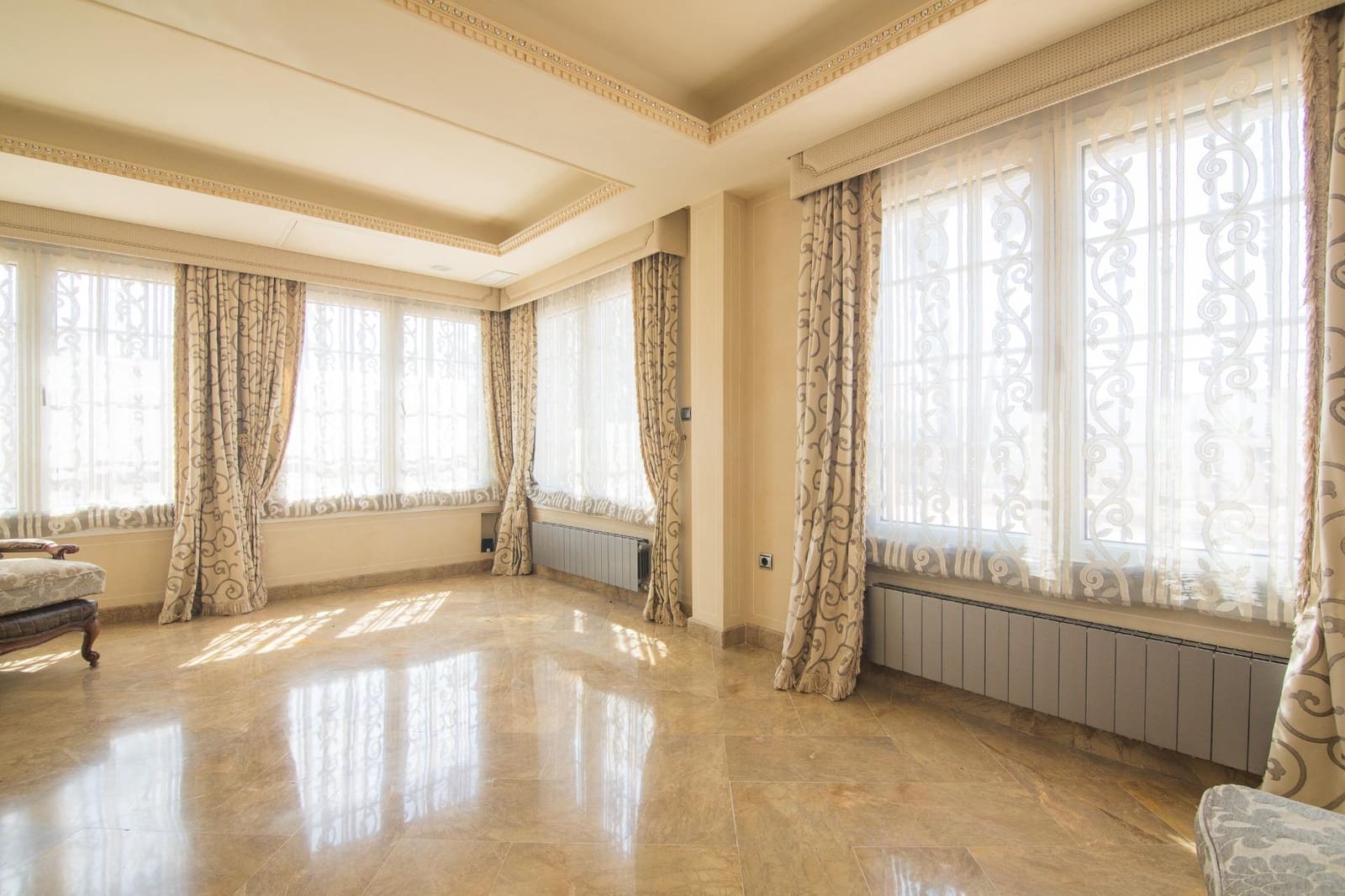 7 sypialnia Willa na sprzedaż w Elche / Elx z basenem garażem - 1 650 000 € (Ref: 10055632)