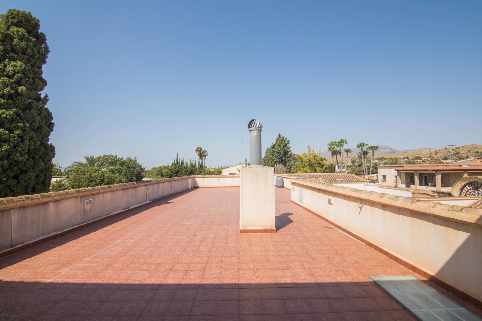 7 sypialnia Willa na sprzedaż w Elche / Elx z basenem garażem - 1 650 000 € (Ref: 10055632)