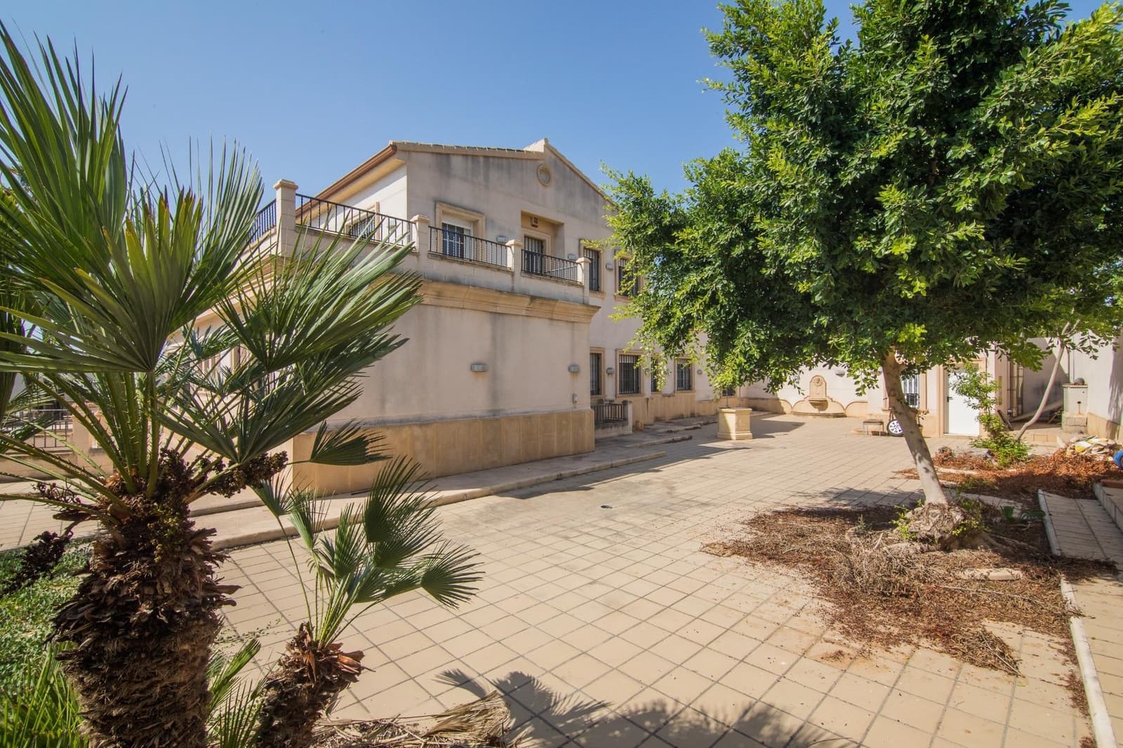7 sypialnia Willa na sprzedaż w Elche / Elx z basenem garażem - 1 650 000 € (Ref: 10055632)