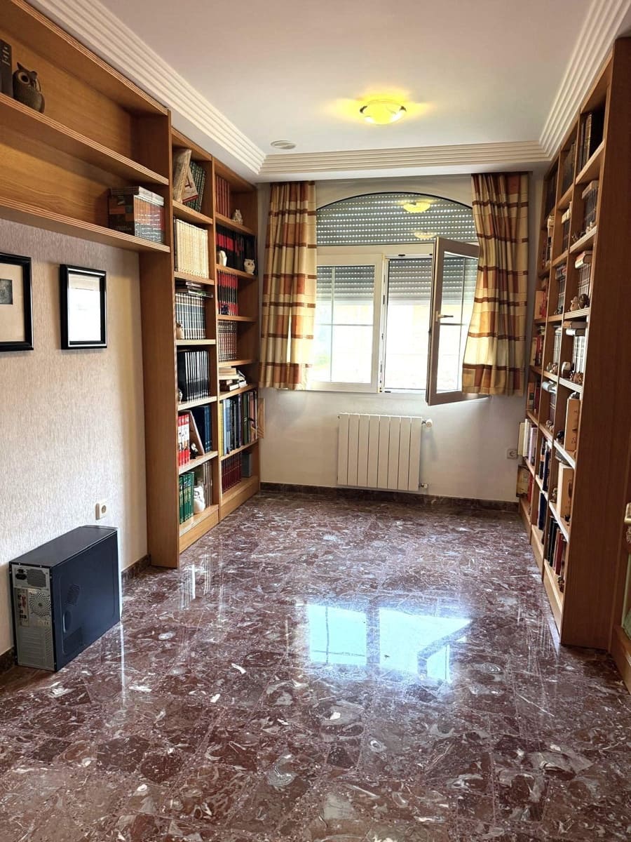 4 sypialnia Willa na sprzedaż w Elche / Elx z basenem garażem - 1 100 000 € (Ref: 10055634)