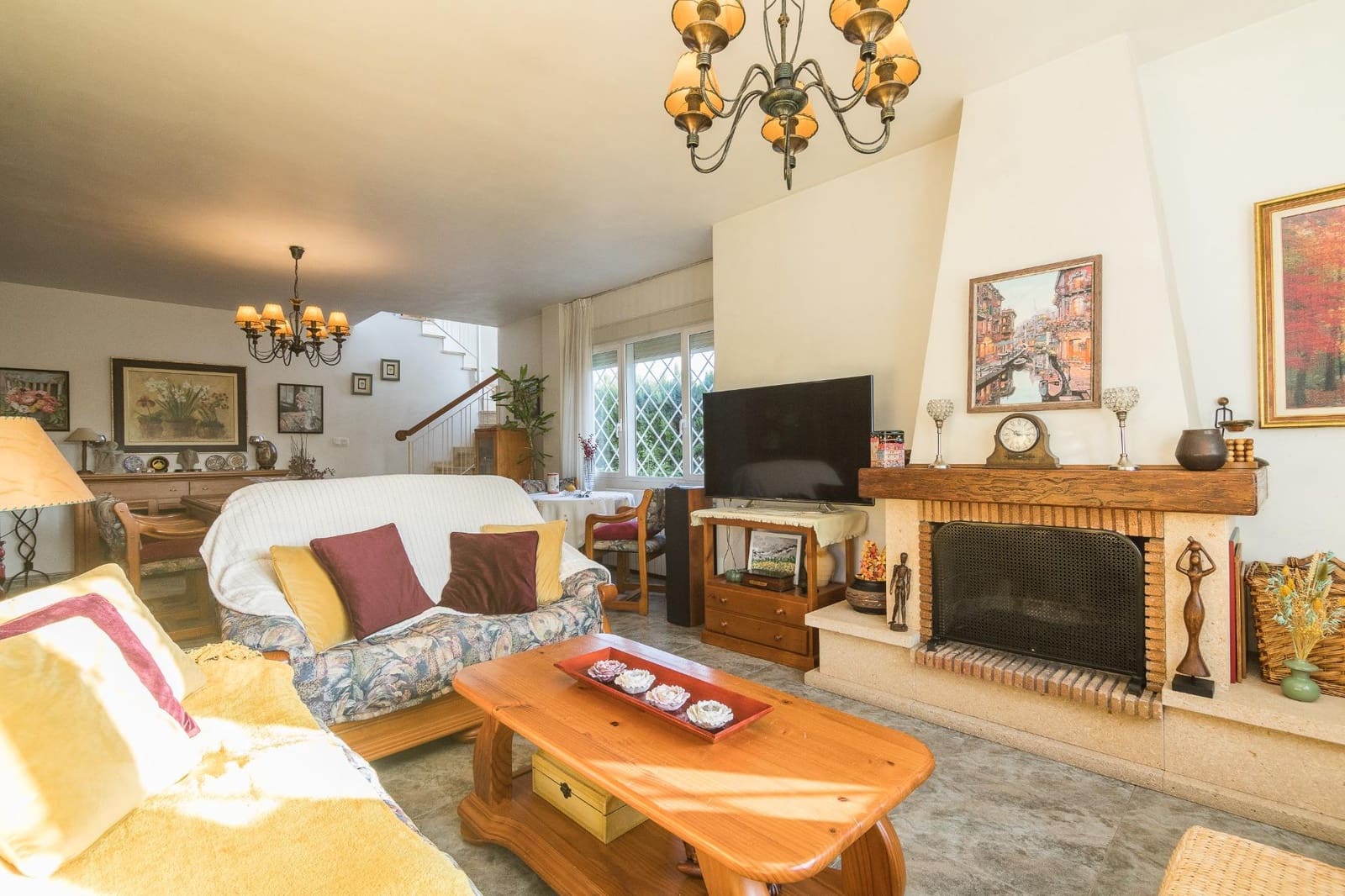 5 bedroom Villa for sale in Elche / Elx with pool garage - € 645,000 (Ref: 10055635)