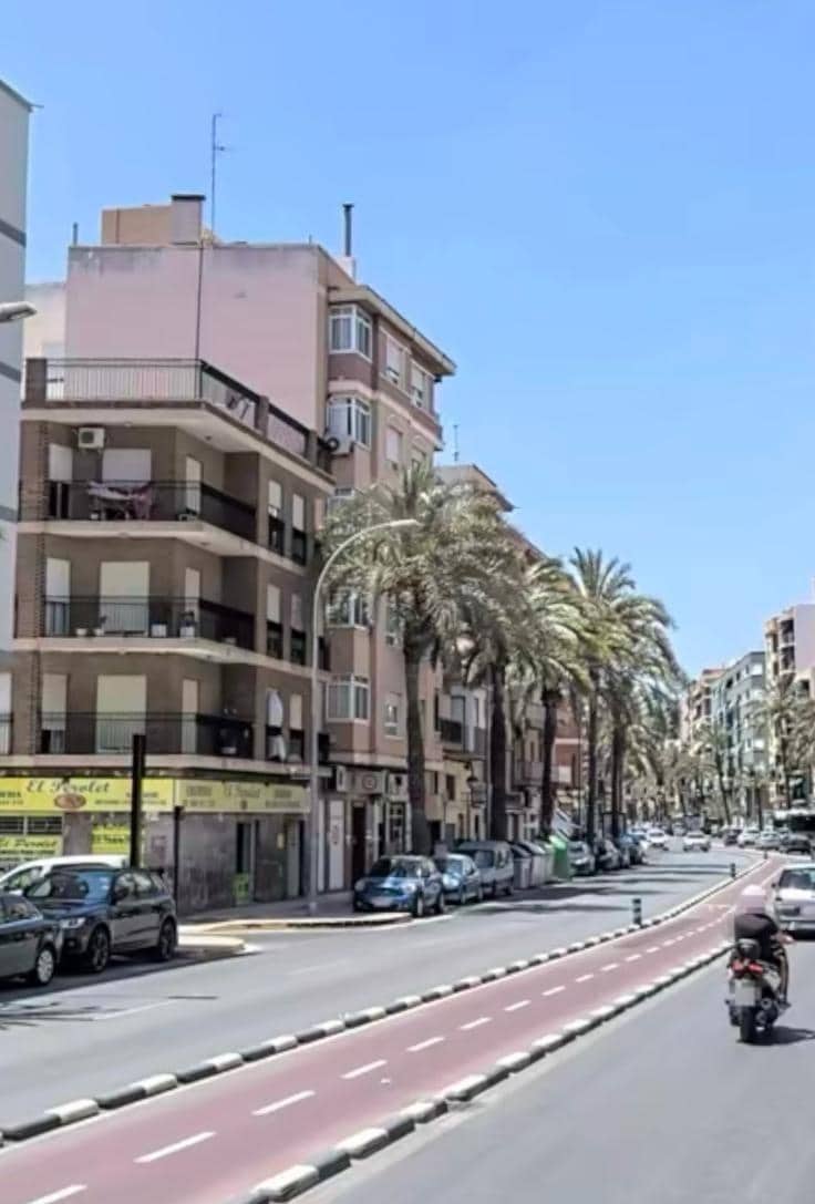 3 Zimmer Wohnung zu verkaufen in Elche / Elx - 190.000 € (Ref: 10055638)