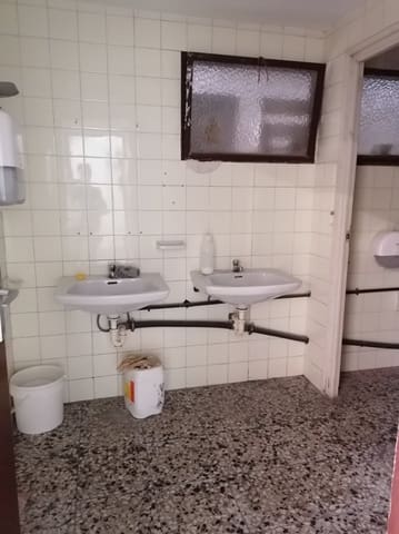 Empresa para arrendar em Alzabares, Elche / Elx - 1 500 € (Ref: 10055639)