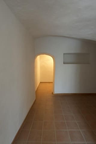 7 soveværelse Hulehus til salg i Huesa - € 60.000 (Ref: 10059238)