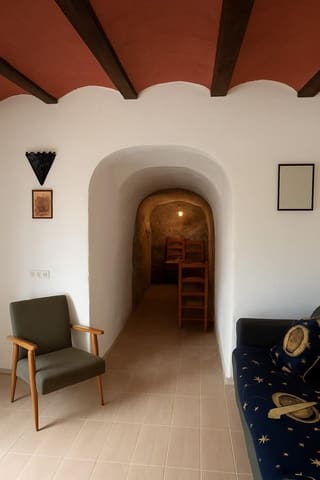 7 soveværelse Hulehus til salg i Huesa - € 60.000 (Ref: 10059238)