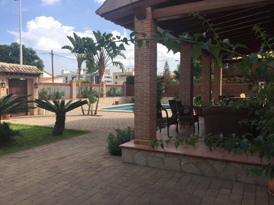 6 slaapkamer Villa te koop in Elche / Elx met zwembad garage - € 900.000 (Ref: 10059239)