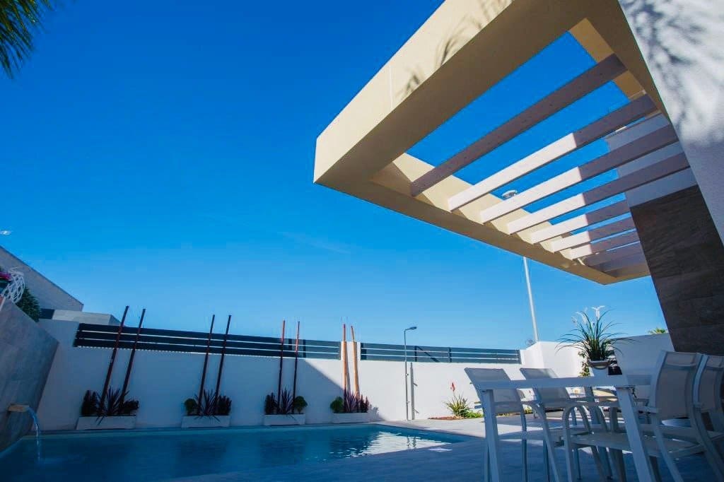 3 slaapkamer Villa te koop in Los Montesinos - € 293.900 (Ref: 10059240)