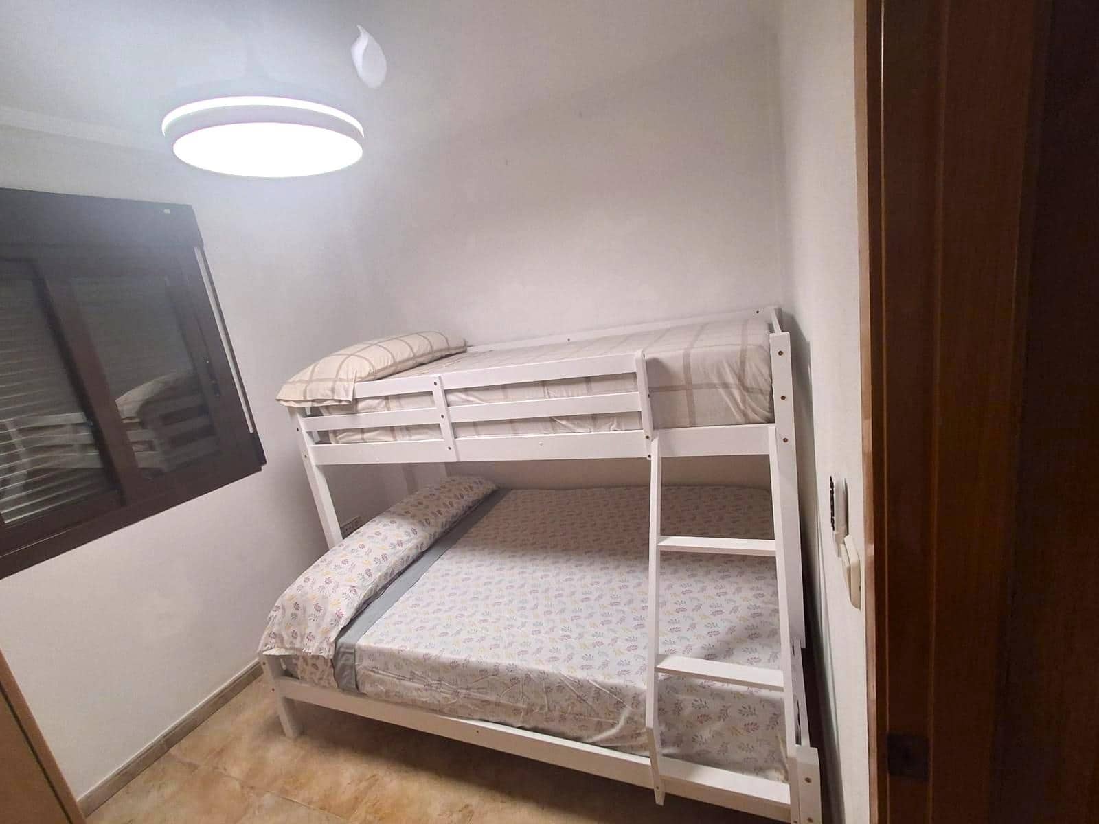 2 slaapkamer Flat te koop in Arenales del Sol met zwembad garage - € 290.000 (Ref: 10098519)