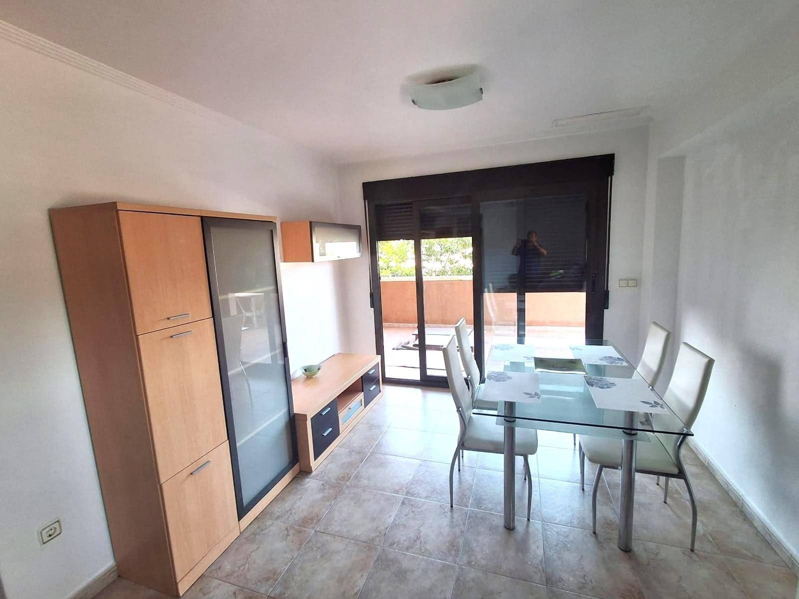 2 slaapkamer Flat te koop in Arenales del Sol met zwembad garage - € 290.000 (Ref: 10098519)