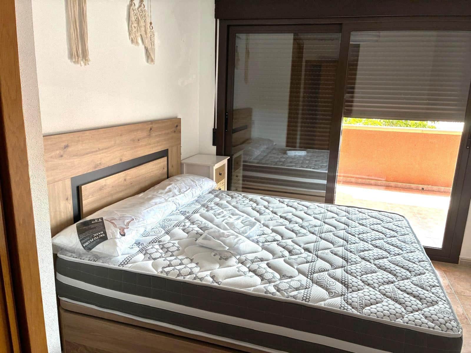 2 slaapkamer Flat te koop in Arenales del Sol met zwembad garage - € 290.000 (Ref: 10098519)