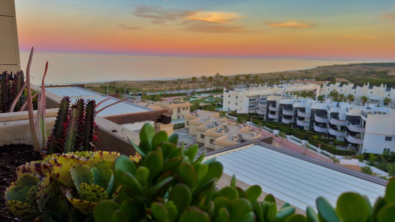 2 sovrum Takvåning till salu i Arenales del Sol med pool garage - 510 000 € (Ref: 10100269)