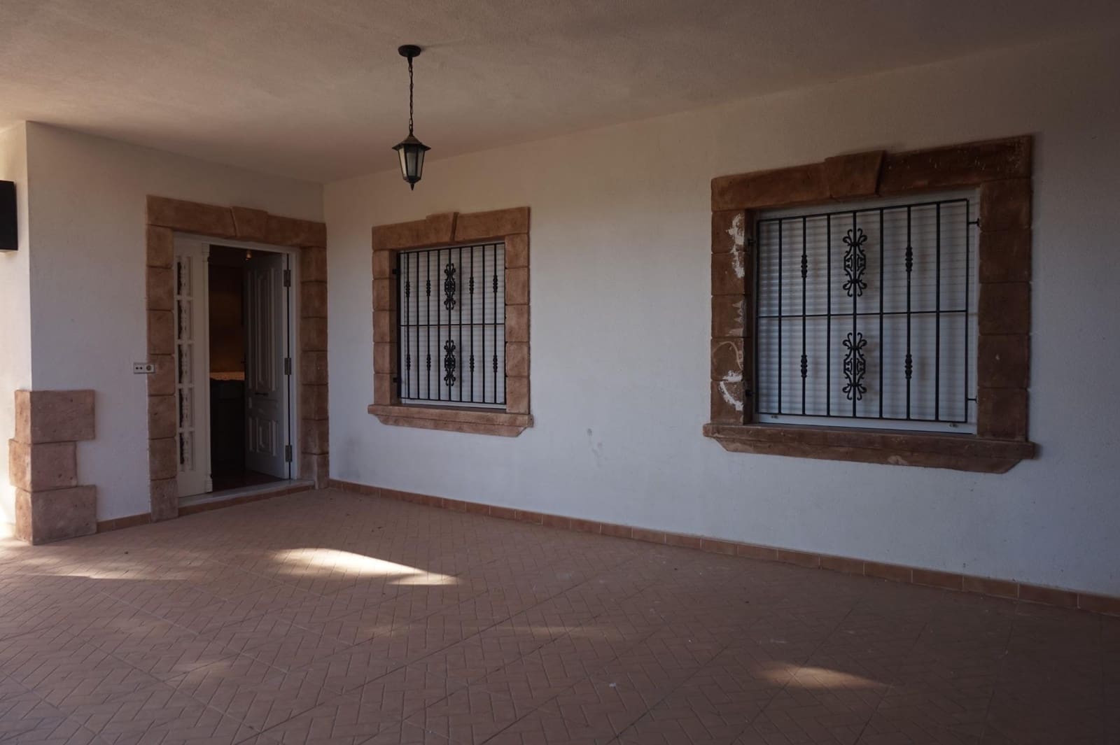 Chalet de 3 habitaciones en Perleta en venta con piscina - 435.000 € (Ref: 10100270)