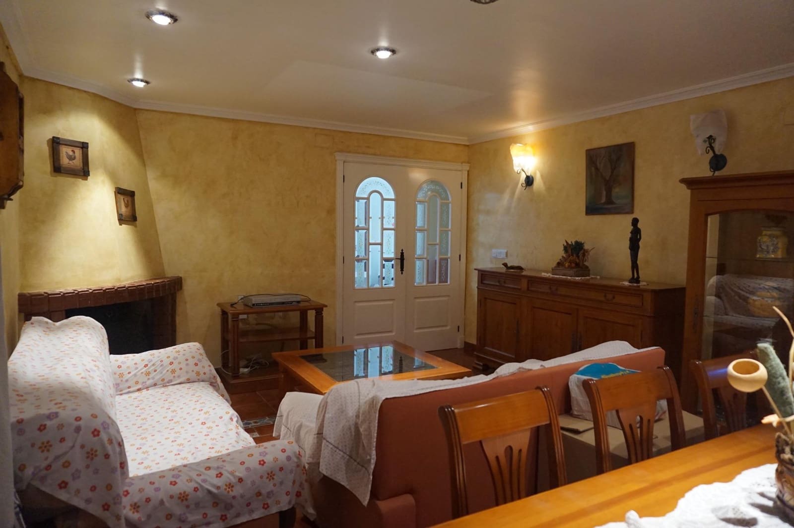 Chalet de 3 habitaciones en Perleta en venta con piscina - 435.000 € (Ref: 10100270)