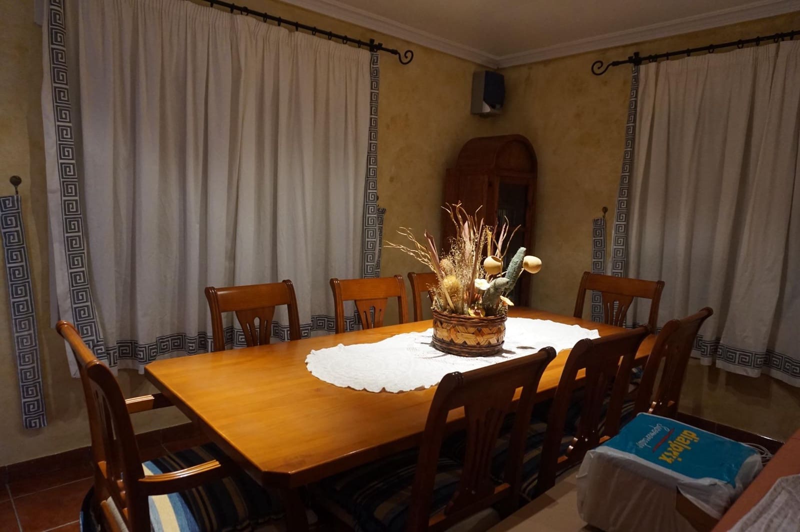 Chalet de 3 habitaciones en Perleta en venta con piscina - 435.000 € (Ref: 10100270)