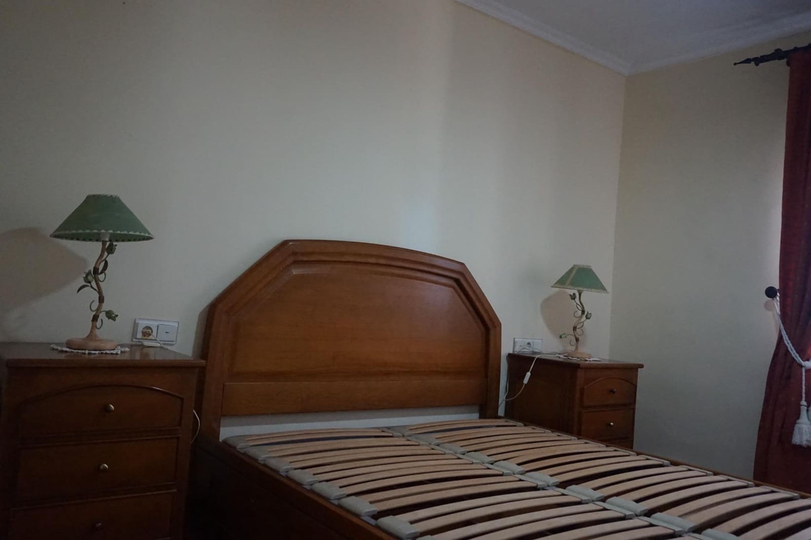 Chalet de 3 habitaciones en Perleta en venta con piscina - 435.000 € (Ref: 10100270)
