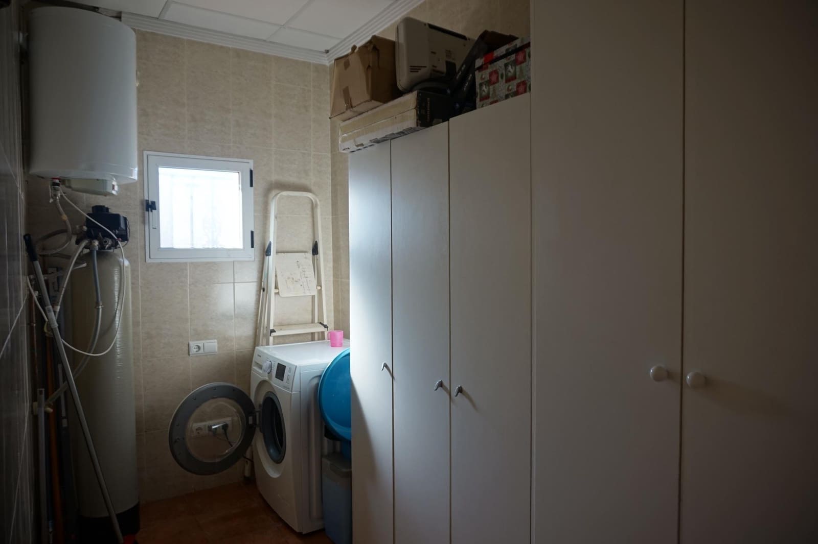 Chalet de 3 habitaciones en Perleta en venta con piscina - 435.000 € (Ref: 10100270)
