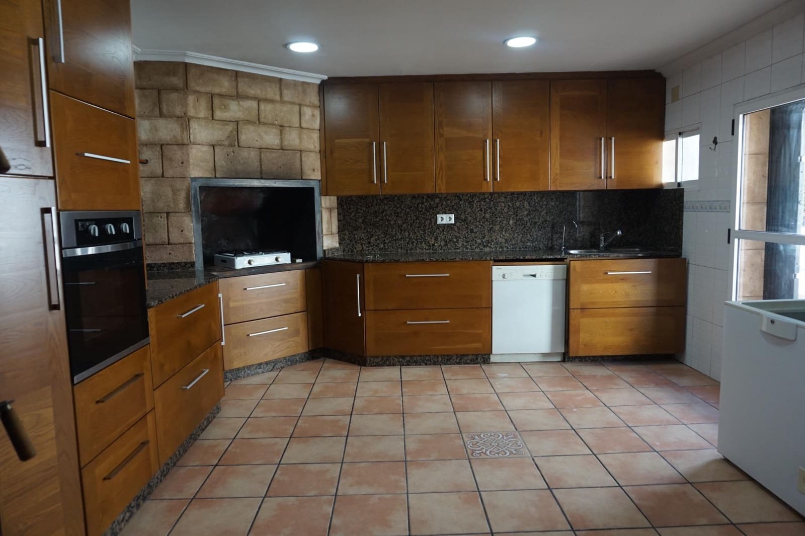 Chalet de 3 habitaciones en Perleta en venta con piscina - 435.000 € (Ref: 10100270)