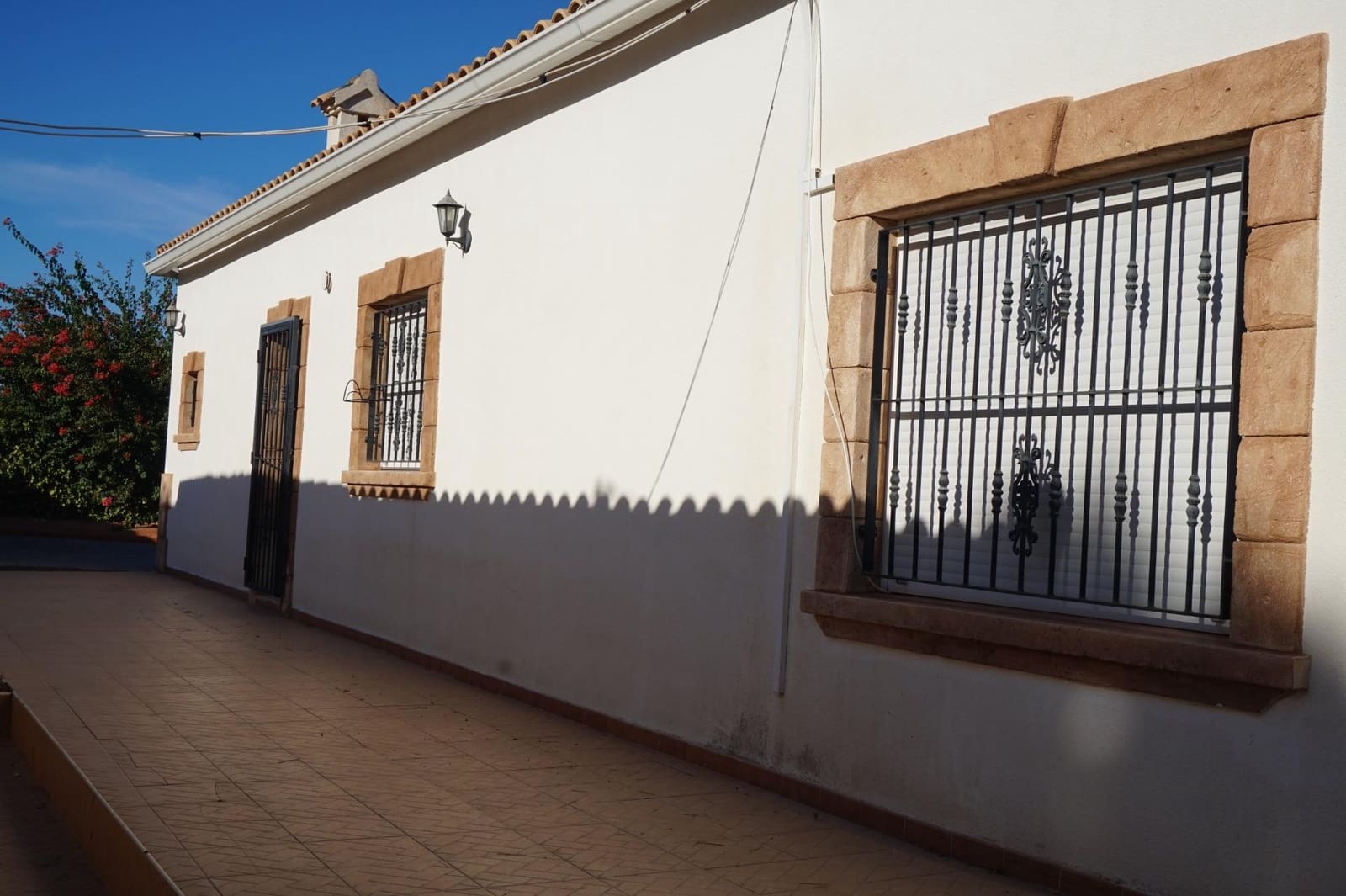 Chalet de 3 habitaciones en Perleta en venta con piscina - 435.000 € (Ref: 10100270)